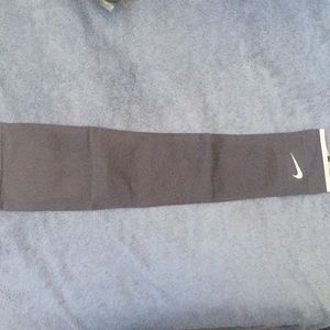 brand new Nike shooting sleeve